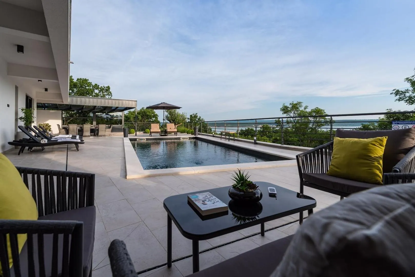 Luxury Villa Royal Hill With 34 M2 Pool Масленица